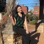 Shefali Jariwala Instagram - Powered by sunshine ! #sunshinegirl . . . #sunnyday #wintersun #love #thursday #pic #instagood #goodvibes #nyc Summit, New Jersey