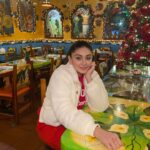 Shefali Jariwala Instagram – And all the colors I am inside have not been invented yet.
#colorful #instamood 
.
.
.
#mexicanfood #yummyinmytummy #foodie #love #tuesdaythoughts #pictureoftheday #nyc #winter #mood