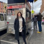 Shefali Jariwala Instagram - Cold hands… Warm heart ! #goodvibes . . . #winter #newyork #citylife #wanderlust #chilling #love #wednesday #pic #instadaily New York City, N.Y.