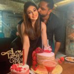 Shefali Jariwala Instagram – You filled my heart with so much joy with your wonderful birthday wishes.
Reason for all my laughter and smiles on my day is just because of immense love & affection from all of you. 
It really means a lot to me. 
A big thank you to all of you!!!
❤️❤️❤️

#birthdaygirl #gratitude 
.
.
.
#birthdaygirl #positivity #goodvibes #happiness #joy #blessed #thursday #pic #celebration #love #instapic Tanatan