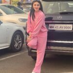 Shefali Jariwala Instagram - Pinktastic ! #ontheroad . . . #roadtrip #workmode #fun #goodvibes #wednesday #pic #instagood Lonavla,Pune