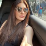 Shefali Jariwala Instagram - #carselfie . . . #weekend #love #weekendvibes #saturday #vibes #sassy #picoftheday #instadaily