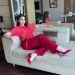 Shefali Jariwala Instagram - Today I wear red and I truly let go, losing my way and finding my soul.. #red . . @pyumishra @zara @makeup.yasmin . . . #reddress #saturday #pictureoftheday #goodvibes #workmode #weekend #love #instadaily