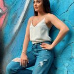 Shefali Jariwala Instagram - No #mondayblues . . . #nomondayblues #blue #sunshine #happygirl #instadaily