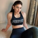 Shefali Jariwala Instagram - Always be a work-in-progress…. #workhard . . . #fitgirl #fitness #goals #workhardplayhard #friday #mood #strongnotskinny #tgif #instapic