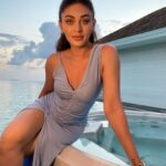 Shefali Jariwala Instagram - ❤️❤️❤️❤️❤️❤️❤️❤️❤️ #throwbackthursday . . . #major #throwback #miss #travelling #traveldiaries #maldives #love #thursday #pic #instamood