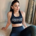 Shefali Jariwala Instagram - Always be a work-in-progress…. #workhard . . . #fitgirl #fitness #goals #workhardplayhard #friday #mood #strongnotskinny #tgif #instapic