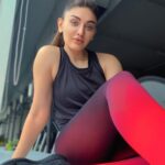 Shefali Jariwala Instagram – Workouts are my happy hour…
#gymlover #postworkoutglow 
.
.
.
#fitnessgirl #happygirl #strongnotskinny #loveyourself #workhard #shine #glow #wednesday #pic #gym