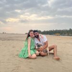 Shefali Jariwala Instagram - @paragtyagi I hope you are getting the hint ! 😡😡😡🌊👙🏖️☀️ #throwbackthursday #beachvacation . . . #wanderlust #timetoplay #workhardplayhard #timetotravel #beachbum #waterbaby #poolside #sunnydays #travelgram #traveldiaries #thursdaythoughts #takemeback