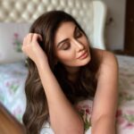 Shefali Jariwala Instagram - Today we do ... nothing !!! #bored #athome . . . #boredathome #af #home #lockdown #instadaily #pictureoftheday