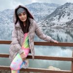 Shefali Jariwala Instagram - Chilling... literally! #freezing #beautiful . . . #sikkim #tsomgolake #awesome #naturelovers #nature #love #nomondayblues #mondaymotivation #picoftheday Tsomgo, Sikkim, India