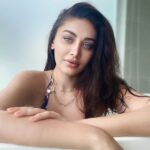 Shefali Jariwala Instagram - Need to cool off a bit ! #summertime #heat . . . #weekend #vibes #chill #relax #cooloff #saturday #picture #metime #loveyourself #instadaily