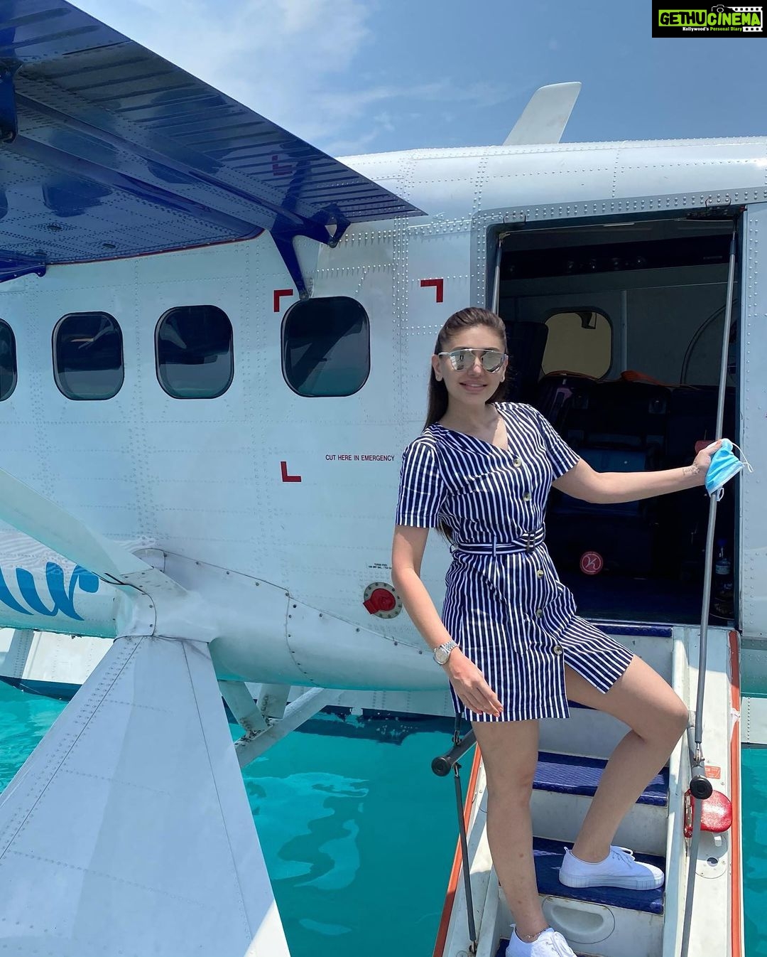 Shefali Jariwala Instagram - #throwback #thursday @mantaair @kandima_maldives . . . #goodtimes #love #beachlife #ocean #lover #vacay #wanderlust #thursdaythoughts #takemeback #instagood #picoftheday Kandima Maldives