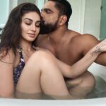 Shefali Jariwala Instagram - Us ! @paragtyagi #kandimamaldives . . . #couplegoals #romantic #wanderlust #travelgram #vacay #love #waterbabies #relax #sunday #pic #goodvibes Kandima Maldives