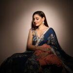 Shefali Jariwala Instagram - Spreading light ! #diwali2022 @iam_kunalverma @rushi.passion @stylebyhetvigindra @neeta_lulla #ootd #ootdindia #diwalinights #happiness #festive #positivevibes #love