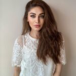 Shefali Jariwala Instagram - You don’t have to be perfect to be amazing .. #imperfectlyperfect #amazing . . . #picoftheday #white #sassy #attitude #instadaily #friday #tgif #pic