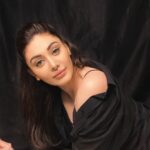 Shefali Jariwala Instagram - Black is modest and arrogant at the same time. ... #black #love . . . #blacklove #potrait #minimalist #monochrome #sassy #classy #saturday #picture #picoftheday #instalike #mood