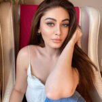 Shefali Jariwala Instagram - Monday blues ... . . . #chill #vibes #relax #athome #picoftheday #monday #pic #pictureoftheday #lazy #mondaymood