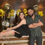 Shefali Jariwala Instagram - Here’s wishing you all the joy of the season. Have a Happy New Year! #happynewyear2021 . . . #happynewyear #happy #lookingforward #2021 #couplegoals #friday #pic #family #excited #instapic