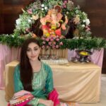 Shefali Jariwala Instagram - Ganpati Bappa Morya !!! #ganpati2020 . . . #ganpatibappamorya #festive #positivity #positivevibes #happy #celebration #picoftheday
