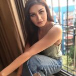 Shefali Jariwala Instagram - By my favourite window ! #happylife . . . #window #happy #terepyarmein #chillvibes #chill #positivity #instalikes #picoftheday