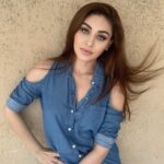 Shefali Jariwala Instagram - #sundayvibes . . . #chillin #sunday #relax #sunshinestateofmind #happygirl #instapic #instamood #love