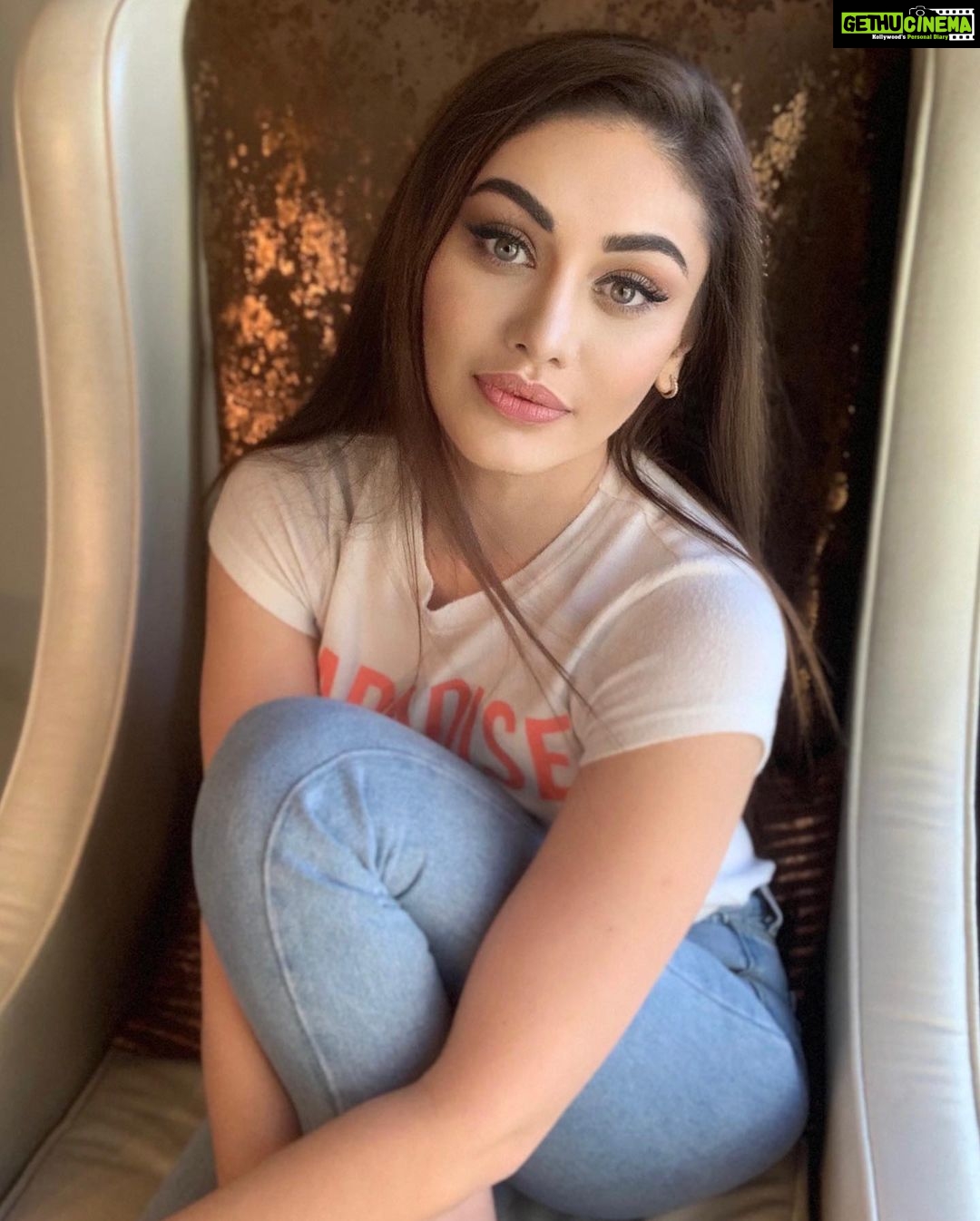 Shefali Jariwala Instagram - In a tropical state of mind ... #paradise #home . . . #finallyhome #happy #happygirlsaretheprettiest #love #instagood #instapic