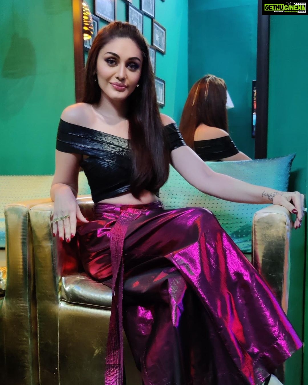 Shefali Jariwala Instagram - Be such a dope soul that people crave your vibe... #sassy #vibes . . . #attitude #girlboss #shine #shinebright #diamond #pic #instagood #instadaily