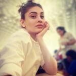 Shefali Jariwala Instagram - Whenever I follow my heart... it leads me to the airport .... can’t wait to travel again! #wanderlust #wanderer . . . #airport #travelgram #cantwait #letsgo #adventure #instalove #instapic #airportselfie