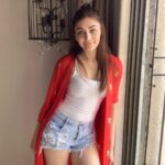 Shefali Jariwala Instagram - Let a smile be your umbrella on a rainy day.... . . . #rainyday #rain #happy #wednesday #goodvibes #besafe #picoftheday