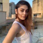 Shefali Jariwala Instagram - Turn your wounds into wisdom....Oprah Winfrey .. . . #toughtimes #toughgirl #toughtimesdontlast #sadday #pain #bepositive #positivity #pray #instasmile #picoftheday
