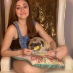 Shefali Jariwala Instagram - Beating our Lockdown blues ! This is how Simba & I chill.... Ice cream always makes everything better ♥️🍦🐶💃🏼 #staykoolstaysafe #homequarantinebelike❤️ #besafe #stayhome #relax #chill #icecream #happiness #enjoythelittlethings