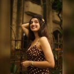 Sherlin Seth Instagram – Finding calmness is the bustling city, vibing on the same frequency, Mumbai 🤍
📸 @vaibhav.photographyyy 
.
.
.
.
.
.
.
.
.

#mumbai #sherlinseth #brown #browneyedgirl #explore #explorepage #tamilactress #tamilcinema #hindi #bollywood #zaradress #polkadots #beauty #cinema #cute Town (South Mumbai)