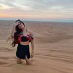 Sherlin Seth Instagram - Surreal sunsets 🧡🤌🏻 . . . . . . #sherlinseth #explorepage #explore #foryou #forme #viralpost #viral #desert #desertsafaridubai #goldenhour #skirt #croptop #tamilactress #bollywood Al Badayer Desert