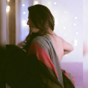 Sherlin Seth Instagram - Midnight dream ✨
📸 @navin_prasathh 🤍🧡
.
.
.
.
.
.
.
#sherlinseth #saree #tamil #tamilactress #viralpost #explorepage #foryou #forme #explore #bollywood #hindi #teluguactress #telugu