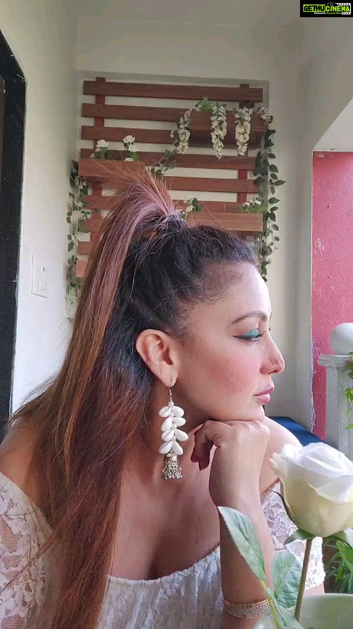 Shilpi Sharma Instagram - Loving yourself isn't Vanity . It's Sanity....Don't forget that. 😉 . . . . . #Instagram #reels