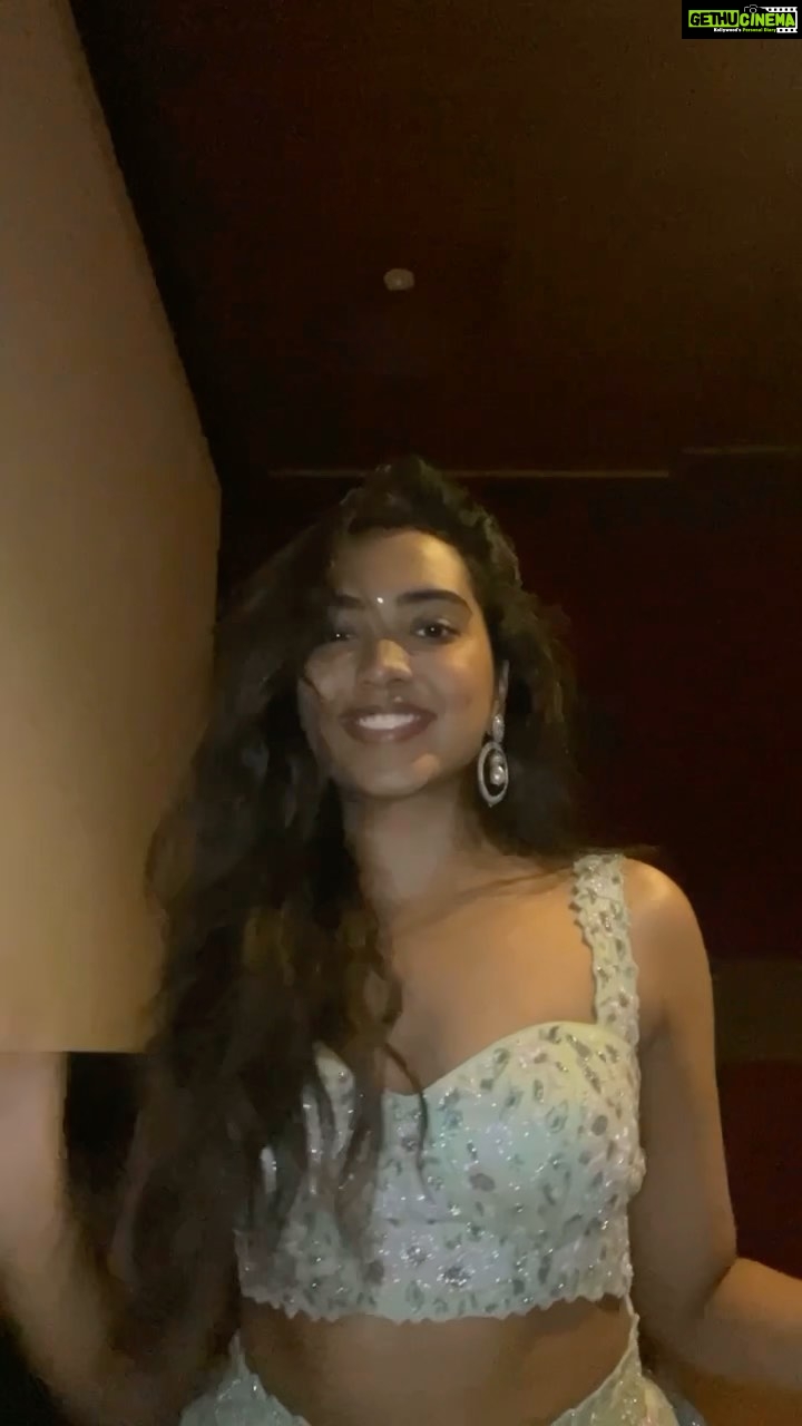 Shivathmika Rajashekar Instagram - I gave in ya’ll I made a transition reel 🤷🏻‍♀️ The outfit made me do it! @varunchakkilam @officialanahita 🤗✨ Ok.. but did ya’ll watch #NithamOruVaanam #Aakasam yet?