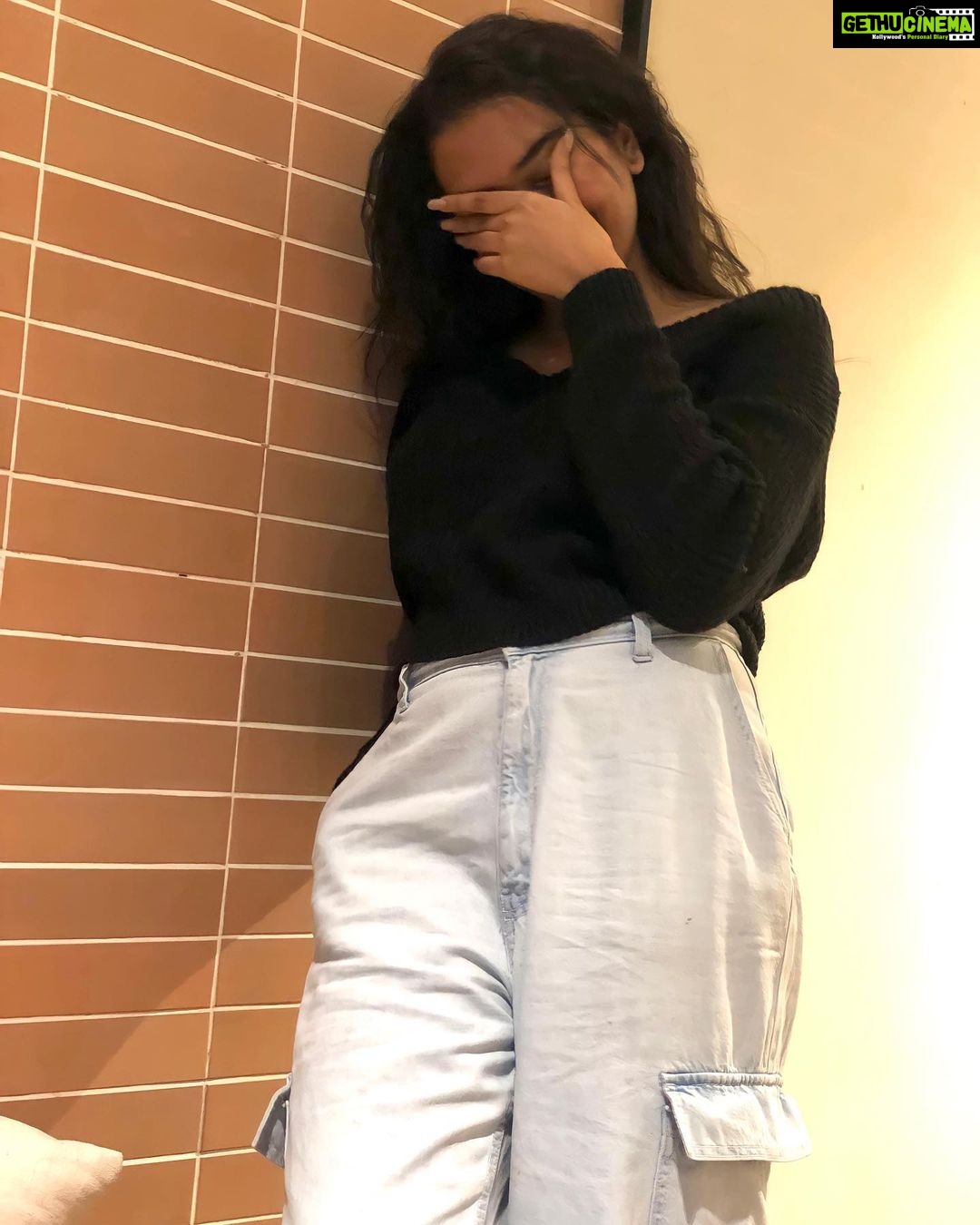 Shivathmika Rajashekar Instagram - Tried to be cool for a second... but whatevsss bro
