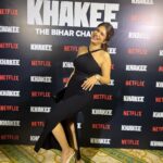 Shraddha Das Instagram - Khakee Netflix screening night with a talented bunch of people 💖 @aishwaryasushmita @avinashtiwary15 @karantacker @nikifying @thejatinsarna @umashankar.singh.7 @bhav.dhulia and my bro @snehzala Styling : @thewandermannequin Dress : @frisky.in Jewellery : @aquamarine_jewellery Hair : @salomipillai Make up : @hareshwarp #khakeeonnetflix #khakeethebiharchapter #screening Soho House Mumbai