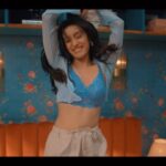 Shraddha Kapoor Instagram - Super happy to release this Super cool ad for @clovia_fashions 💫💜 Taking ownership of your happiness is your Super Power! 💪🏼 I’m totally in love with this idea and had so much fun shooting this one! #Clovia #HappyIsMySuperPower #HellYes #HappyVibes #collab