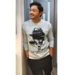 Shreyas Talpade Instagram - Sleep, Shoot, Promotions, Repeat. #KaunPravinTambe