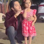 Shreyas Talpade Instagram - When the little cutie orders...you ought to give in! 😄 Reposted from @_world_of_myra_official 🔥Fire on Screen & 🔥Fire Off Screen @shreyastalpade27 Dada 😍