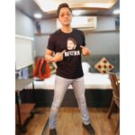 Shreyas Talpade Instagram - “Bichara Yash”. Thank you so much for all the love. Khoop khoop aabhar. Thank you @fashionstoresakshisalvi for this wonderful gift.