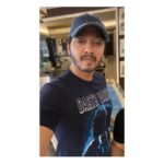 Shreyas Talpade Instagram - This is not an #ad so ting bing d-ding 😅 Tell me all the words that rhym with Cheeseling😂 Will pin the best ones!