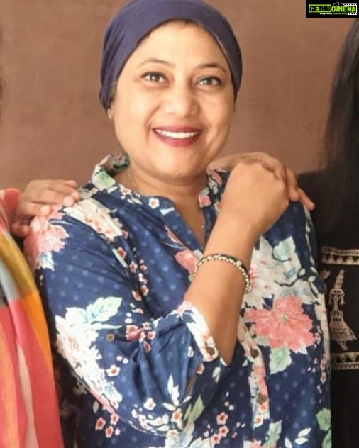 Shreyas Talpade Instagram - Have known Devika since I first started out with Iqbal. She’s been the Executive Producer on a lot of Blockbuster films & if anybody knows how to take care of your unit...it’s Devika. Today she is fighting cancer. And my heart's really broken to even put this out....but now she needs all of us to take care of her. It's a long battle but this one is a high spirited woman and I only pray that she recovers soon! Calling all those who’ve worked with her/known her & all those who care for a good soul. See if you could please if you could help a little. *LINK IN BIO*
