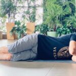 Shreyas Talpade Instagram - Music in my eyes, sleep in my ears....Yoga on my mind. Celebrating #YogaDay & #MusicDay while I meditate🙏🏻