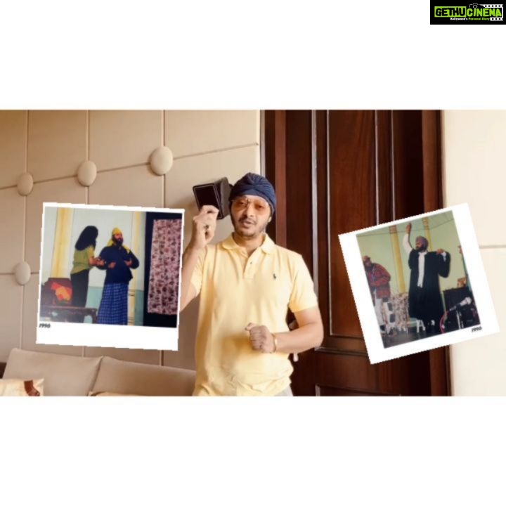 Shreyas Talpade Instagram - A fun trivia about a play I did in 1996! ▶️▶️ To check out the first ever double role I played😅 Picture courtesy - SandeshNayak; the guy in the last picture with me🤗 #triviatuesday #throwbacktuesday