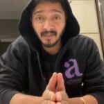 Shreyas Talpade Instagram - Stay Home. Stay Safe 👨‍👩‍👧 🐕