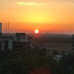 Shreyas Talpade Instagram - COVID-19 is surely a demon right now...but look at this side of Mumbai! I know that this thing that has happened is not good but again it's been a while since I have seen our city at such peace and serenity...much love🧡 #StaySafe #SocialDistancing will help.