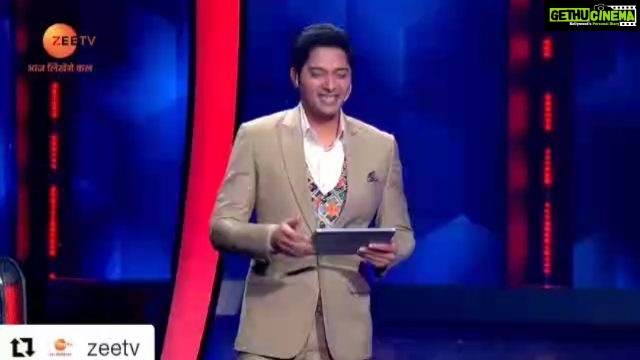 Shreyas Talpade Instagram - Life is a difficult game. You can win it only by retaining your birthright to be a person.” ― Abdul Kalam He is not only an inspiration to kids like Ishan but to an entire set of generations👏 Keep watching #MindWars Every Sunday 10 AM for lots of fun and games on @zeetv ! #Repost @zeetv (@get_repost) ・・・ Sometimes in life to win something you need to take risks✌🏼 Watch #MindWars, every Sunday, 10 AM only on #ZeeTV. @shreyastalpade27